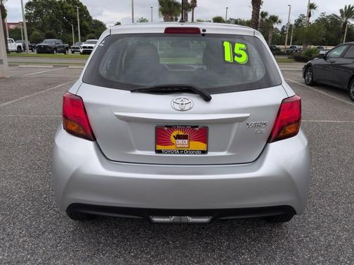 Classic Silver Metallic 2015 Toyota Yaris LE