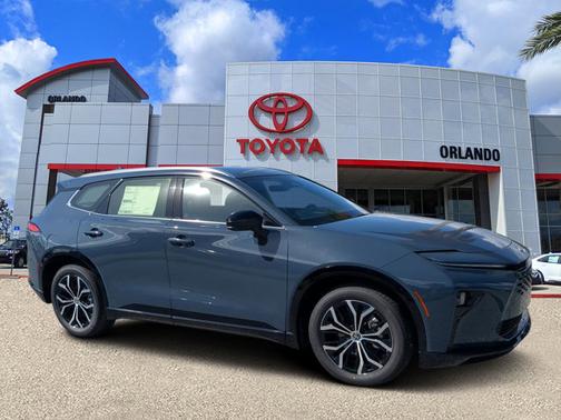 Cloud 2026 Toyota Crown Signia XLE