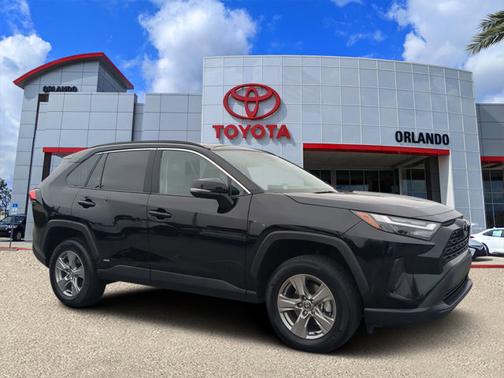 2025 Toyota RAV4 Hybrid XLE