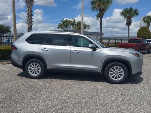 Silver 2026 Toyota Grand Highlander Hybrid XLE