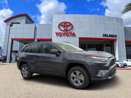 2025 Toyota RAV4 Hybrid LE