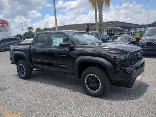 2025 Toyota Tacoma TRD Off Road