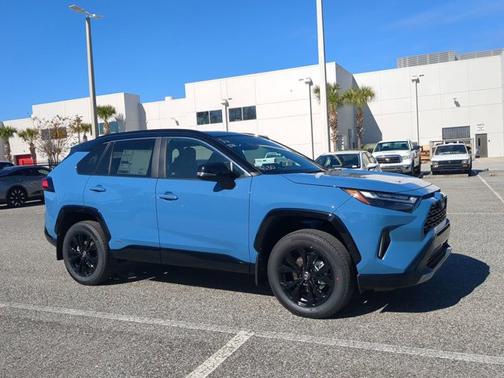 2025 Toyota RAV4 Hybrid XSE