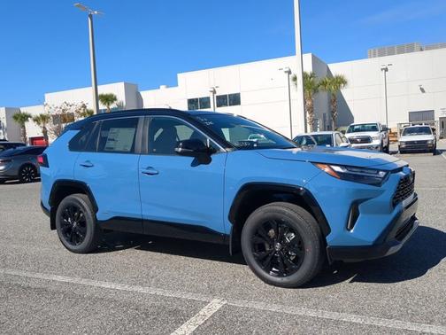 2025 Toyota RAV4 Hybrid XSE