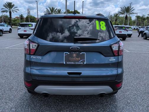 Blue Metallic 2018 Ford Escape SE