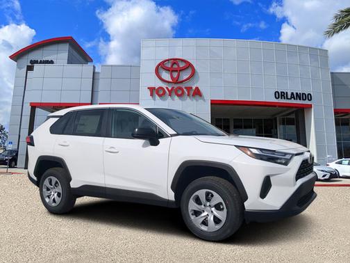 2025 Toyota RAV4 LE