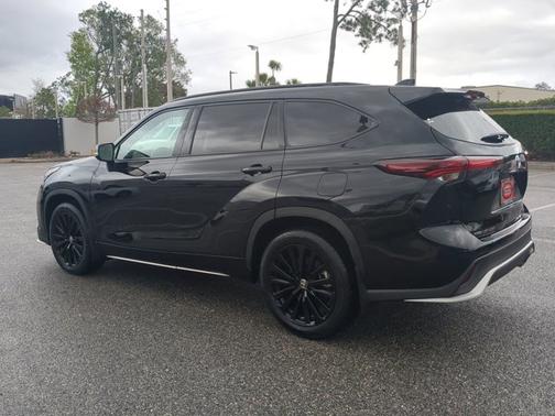2024 Toyota Highlander XSE