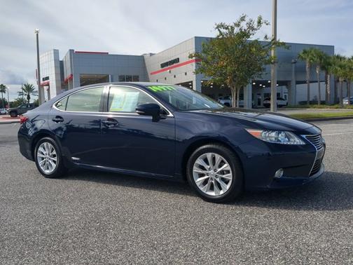 2013 Lexus ES 300h Base