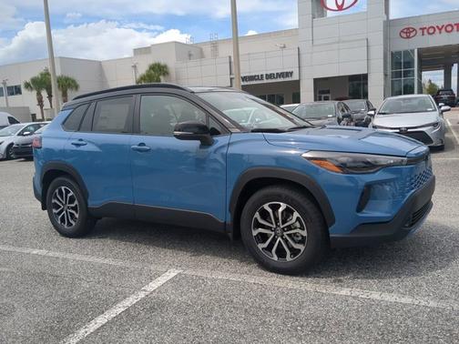 2026 Toyota Corolla Cross Hybrid SE