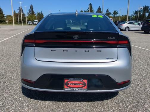 2024 Toyota Prius XLE