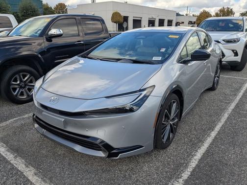 2024 Toyota Prius XLE
