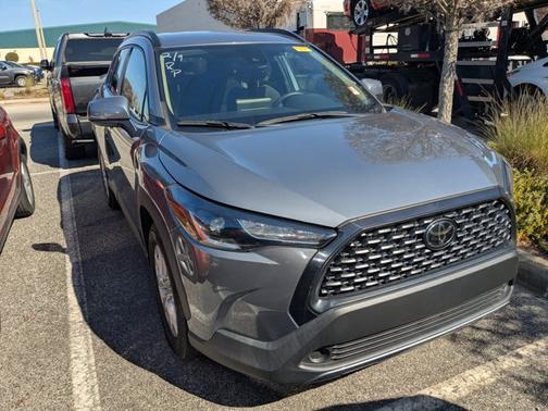 2022 Toyota Corolla Cross LE