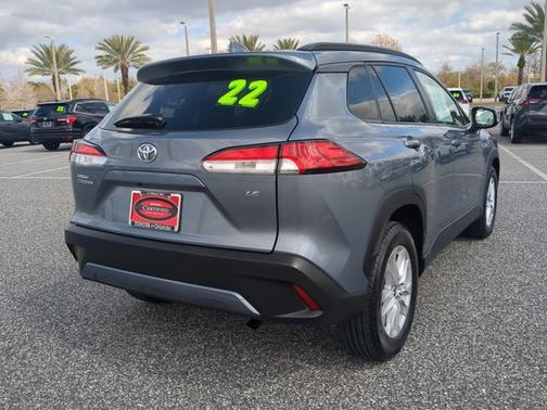 2022 Toyota Corolla Cross LE