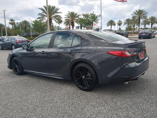 Underground 2025 Toyota Camry SE