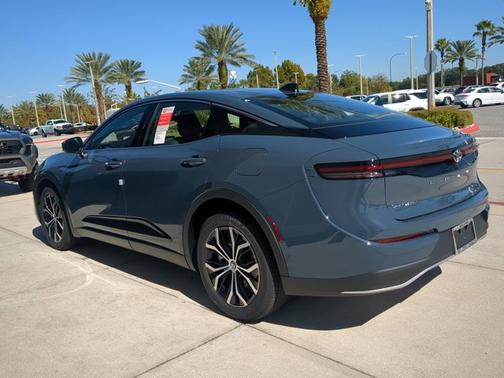 2026 Toyota Crown XLE