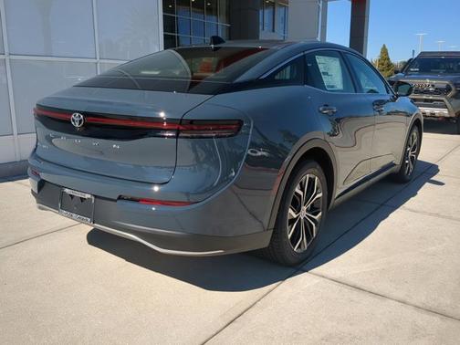 2026 Toyota Crown XLE