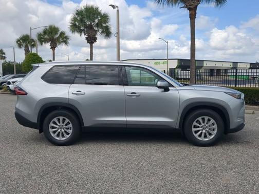 Silver 2026 Toyota Grand Highlander Hybrid XLE
