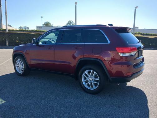 2018 Jeep Grand Cherokee Laredo E