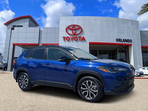 2024 Toyota Corolla Cross Hybrid SE