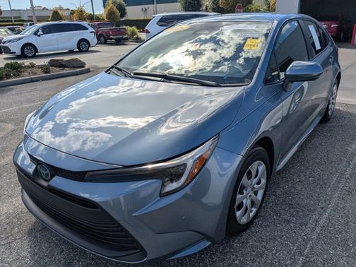 2025 Toyota Corolla Hybrid LE