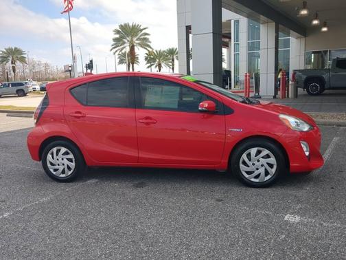 2015 Toyota Prius c One