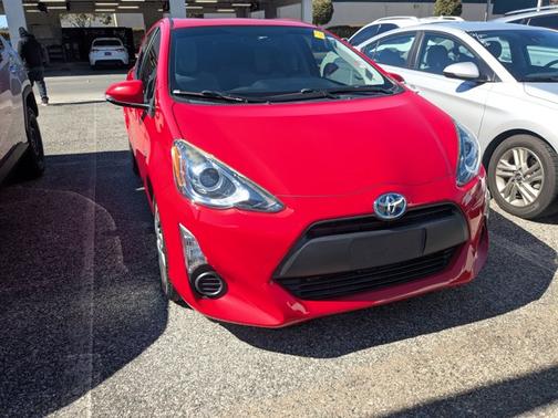 2015 Toyota Prius c One