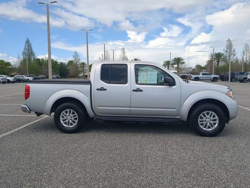 Brilliant Silver Metallic 2019 Nissan Frontier SV