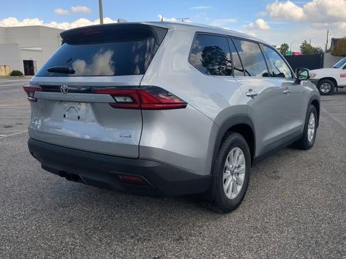 2026 Toyota Grand Highlander Hybrid XLE