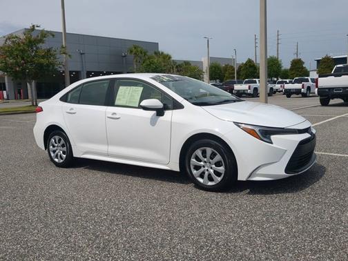 2024 Toyota Corolla Hybrid LE