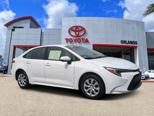 2024 Toyota Corolla Hybrid LE