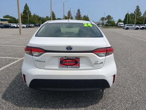 2024 Toyota Corolla Hybrid LE