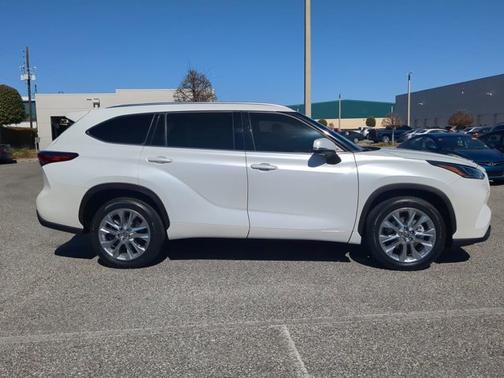 2023 Toyota Highlander Limited