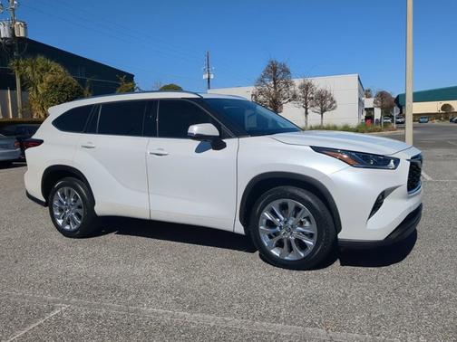 2023 Toyota Highlander Limited