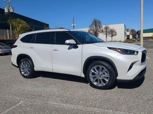 2023 Toyota Highlander Limited