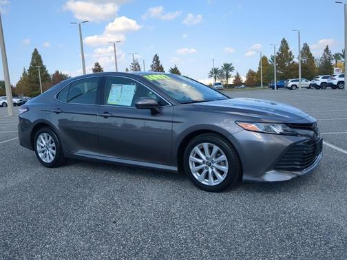 2019 Toyota Camry LE