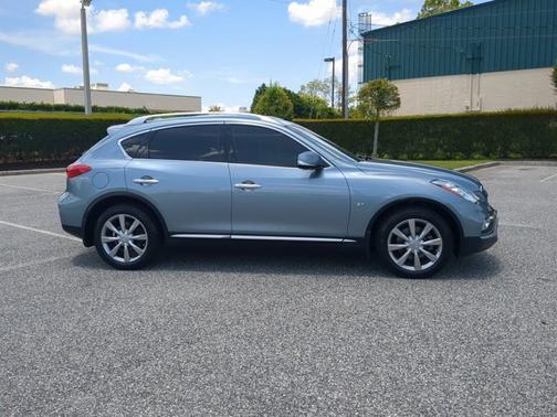 2017 INFINITI QX50 Base