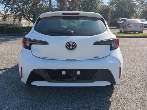 2026 Toyota Corolla Hatchback SE