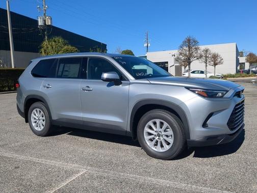 2026 Toyota Grand Highlander XLE