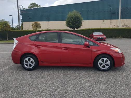2014 Toyota Prius Two
