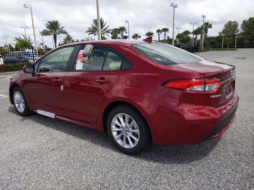 Ruby Flare Pearl 2022 Toyota Corolla LE