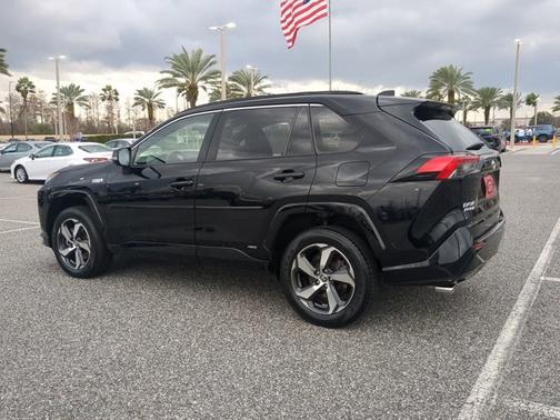 2021 Toyota RAV4 Prime SE