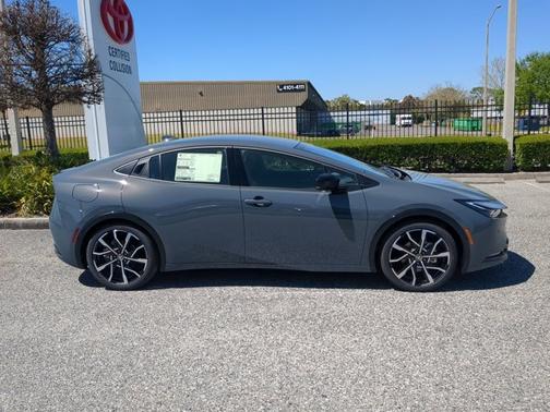 2026 Toyota Prius Plug-In Hybrid XSE