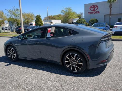 2026 Toyota Prius Plug-In Hybrid XSE