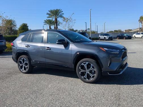 2025 Toyota RAV4 Plug-In Hybrid XSE