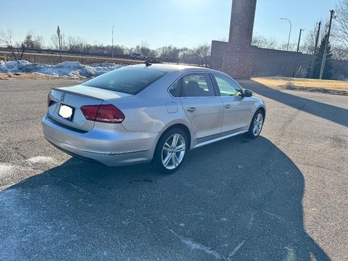 2015 Volkswagen Passat 2.0L TDI SE