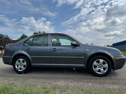 2004 Volkswagen Jetta GLS 2.0L