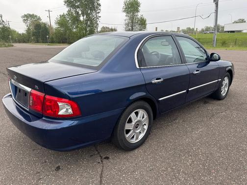 Blue 2004 Kia Optima LX