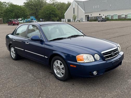 Blue 2004 Kia Optima LX