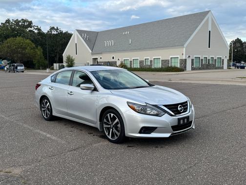 2017 Nissan Altima 2.5 SR