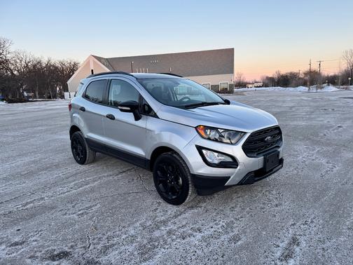 2022 Ford EcoSport SES